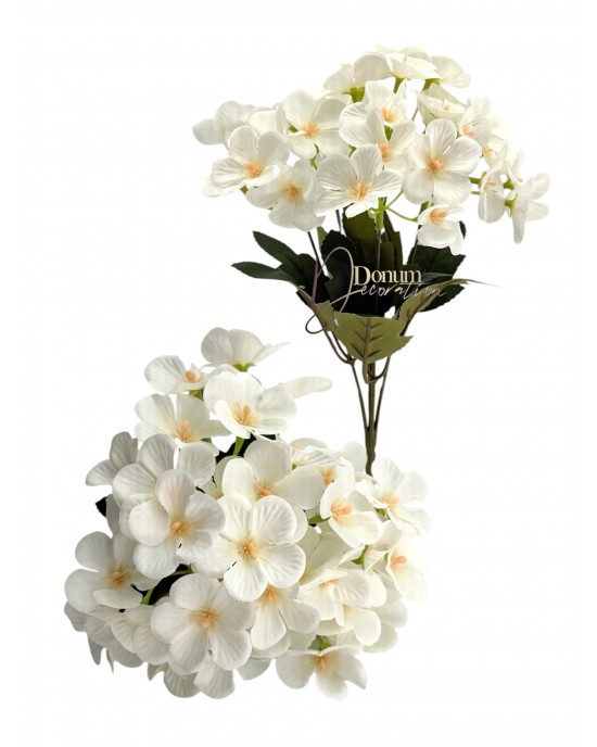 Pasztell hortenziacsokor-35 virágfej / 31cm. 5 főszál Fehér