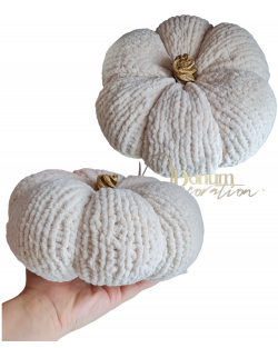 Kézzel horgolt nagyméretű tök / 20cm.Ekrü