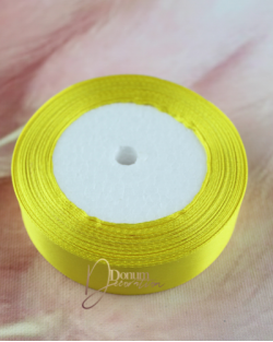 2.5 cm Selyemszalag / 25 yard